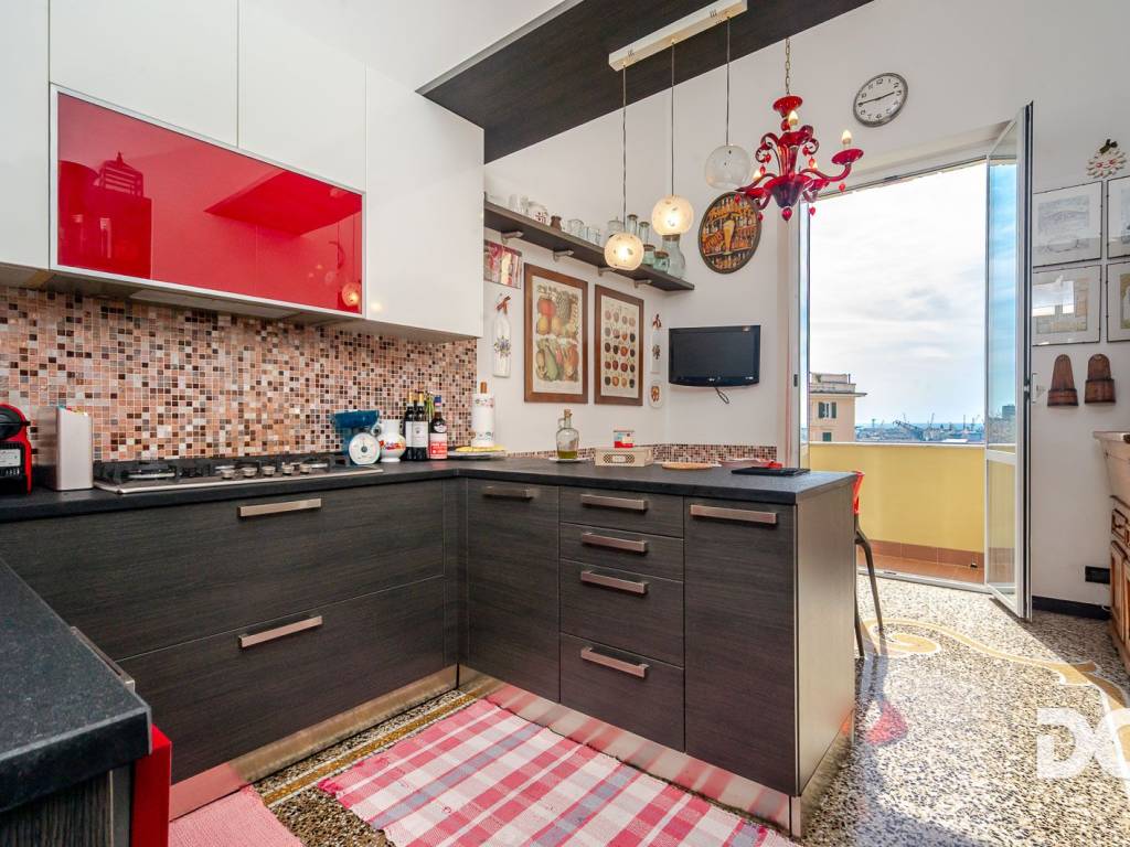 Appartamento a Genova in Via Angelo Ceppi di Bairolo - Foto 4