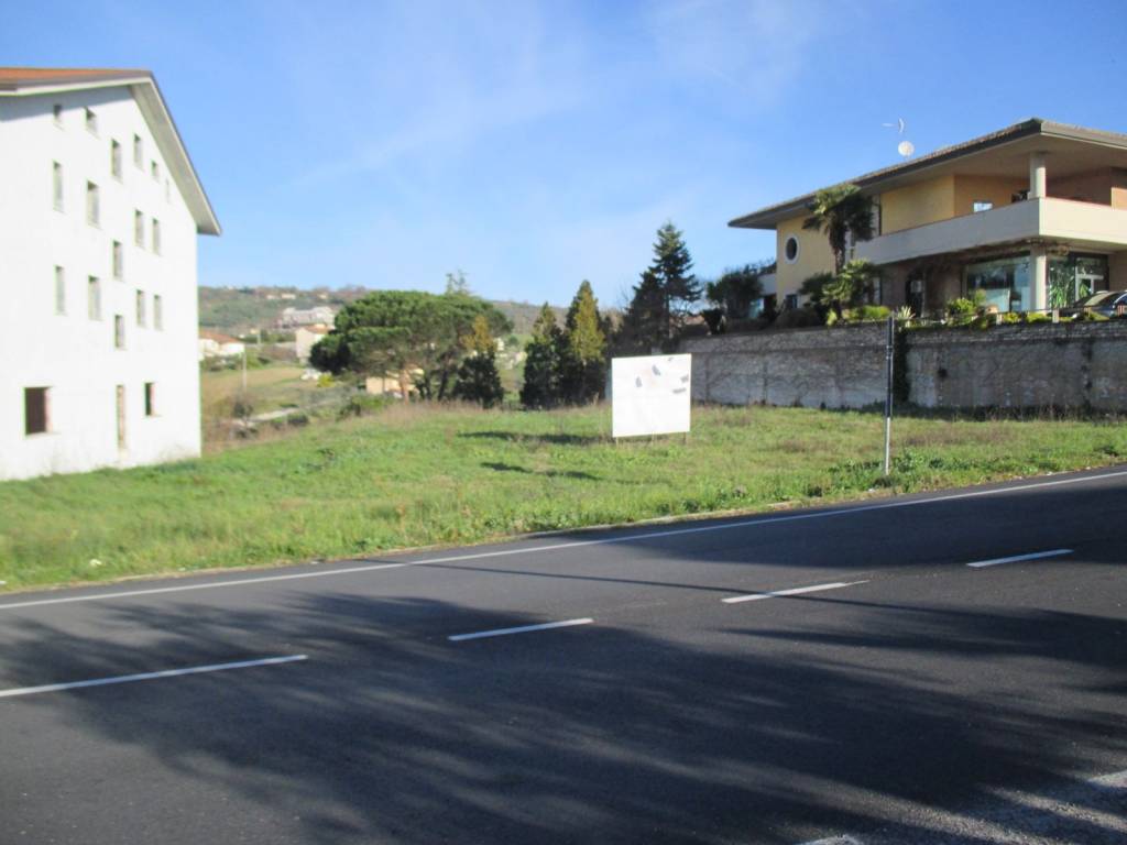 Terreno a Pietrelcina in Via Nazionale - Foto 3