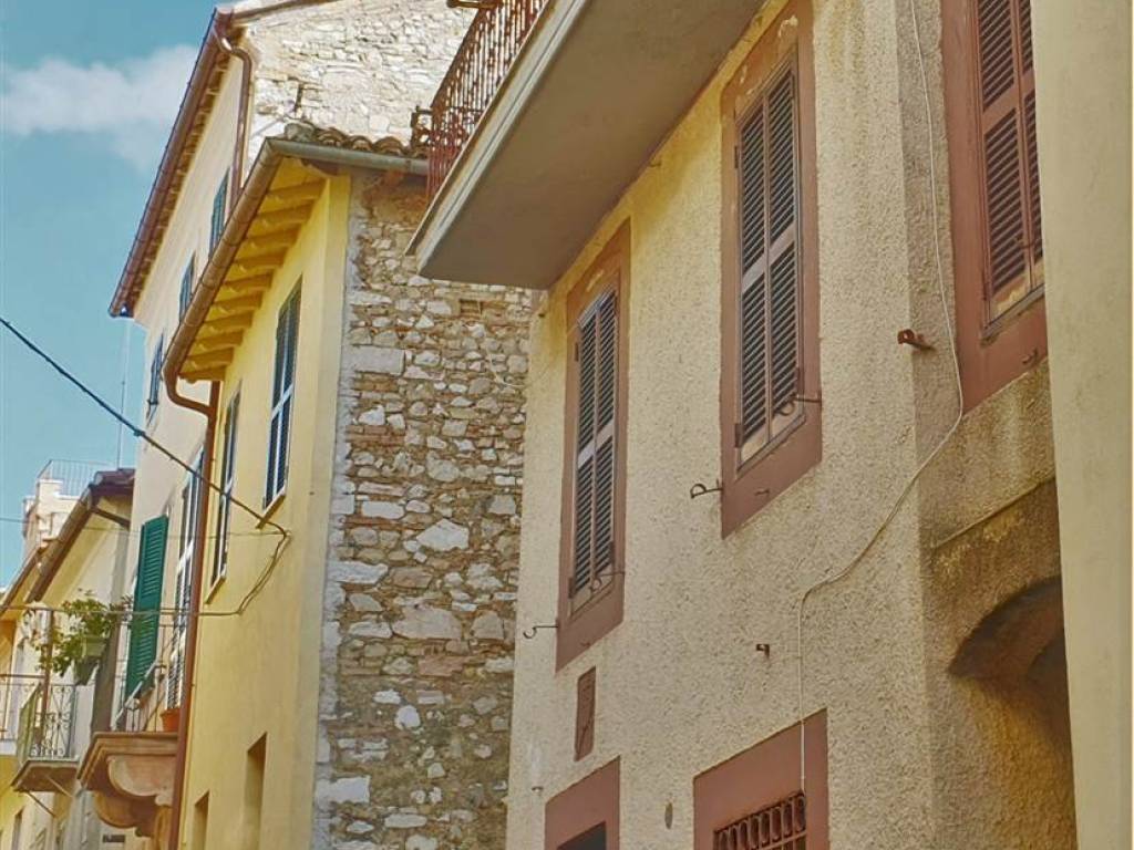 Casa indipendente a Salisano in corso umberto I - Foto 4