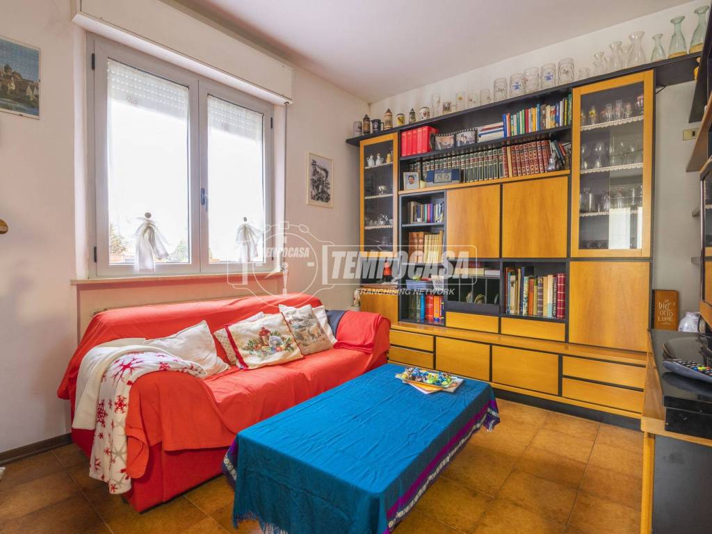 Casa indipendente a Senigallia in Strada Statale 16, Marzocca 145 - Foto 3