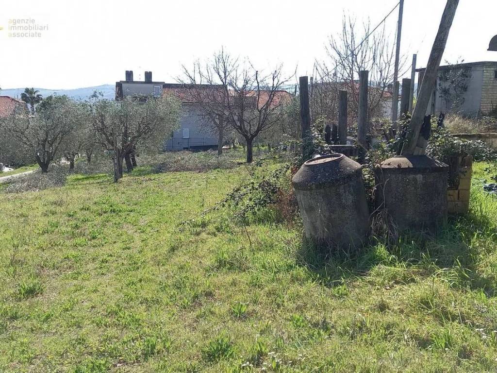 Terreno a Colli del tronto in Via Villa Morganti, 8 - Foto 5