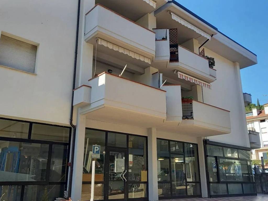 Immobile a Castel di lama in Via Cesare Battisti, 28 - Foto 2