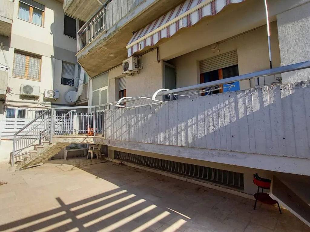 Appartamento a Colli del tronto in Via Della Stazione - Foto 3