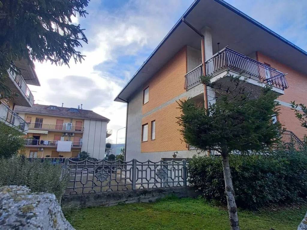 Villa a Castel di lama in Via Po, 73 - Foto 5