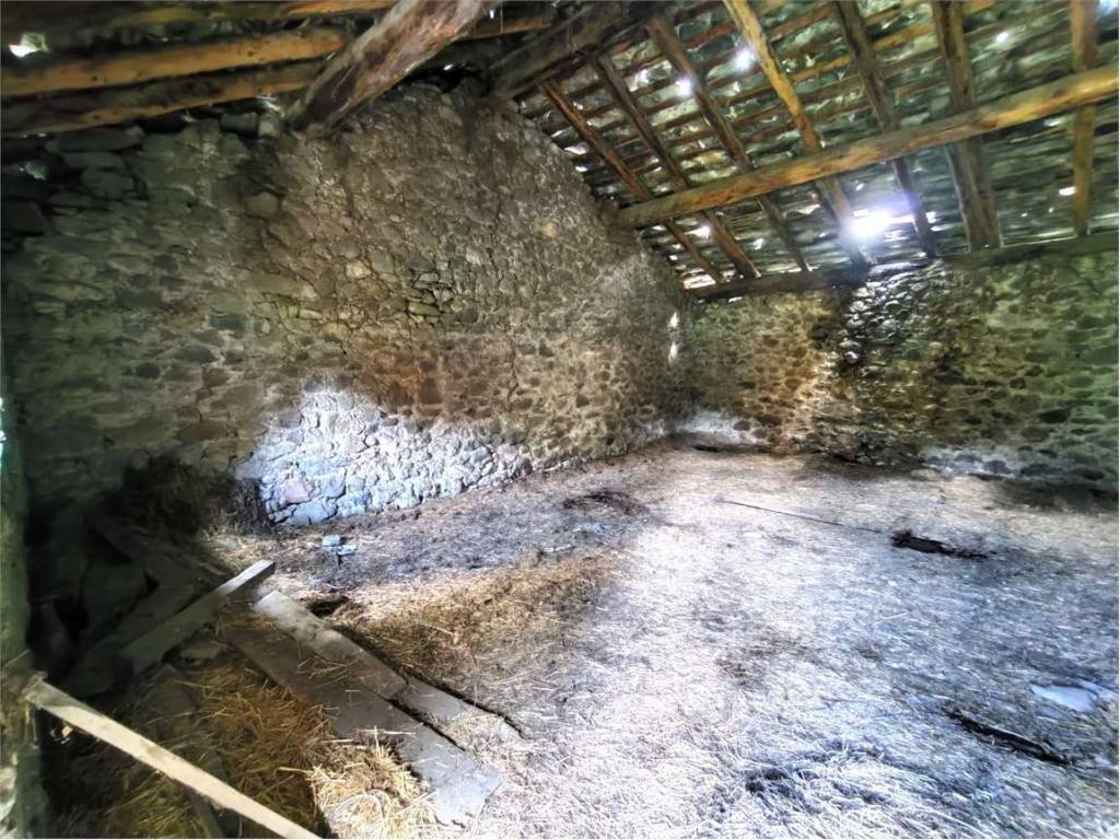 Rustico / casale a Challand-saint-anselme in Frazione Pesan - Foto 2