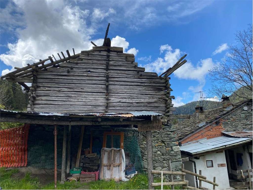 Rustico / casale a Brusson in Frazione Fontanasc - Foto 3