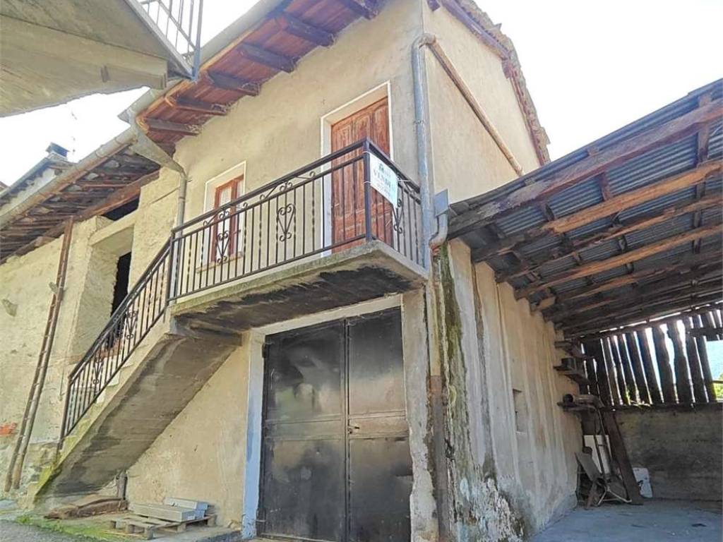 Appartamento a Arnad in Frazione Pied De Ville , 40 - Foto 2