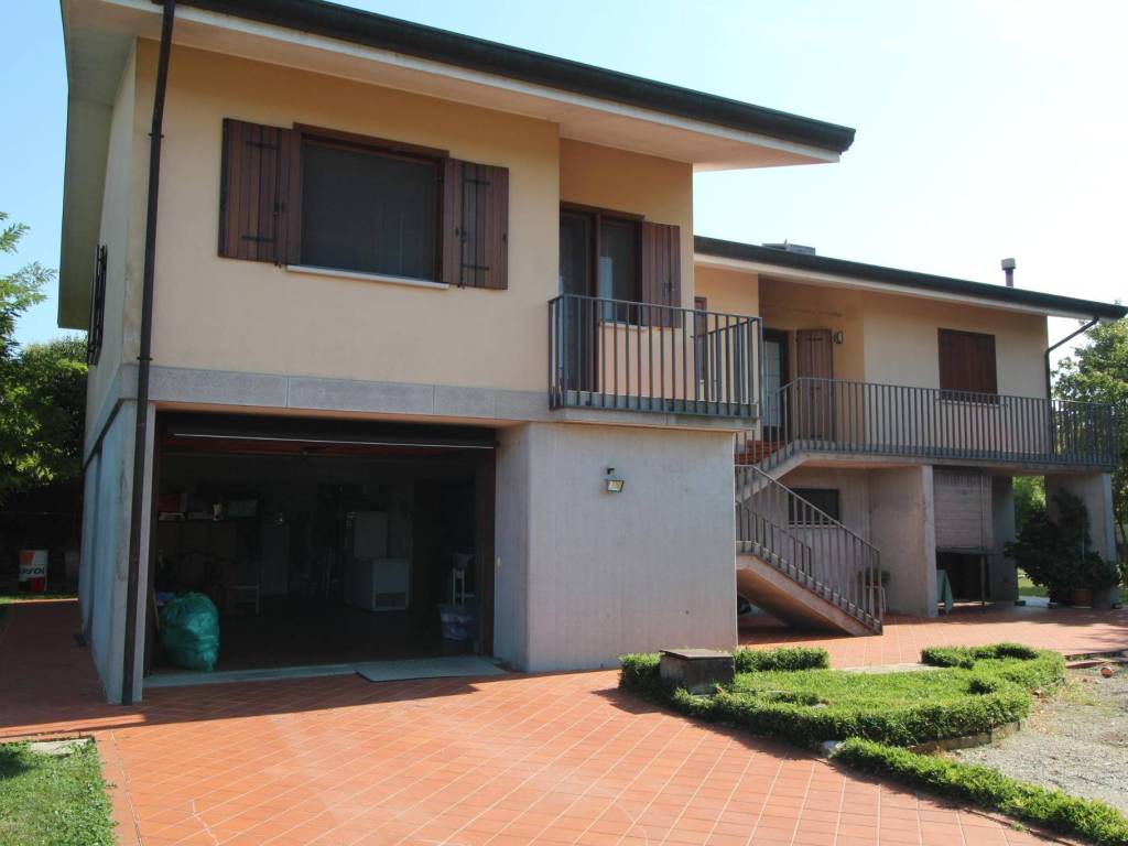 Villa a Bagnaria arsa in Via Vaat, 18 - Foto 2