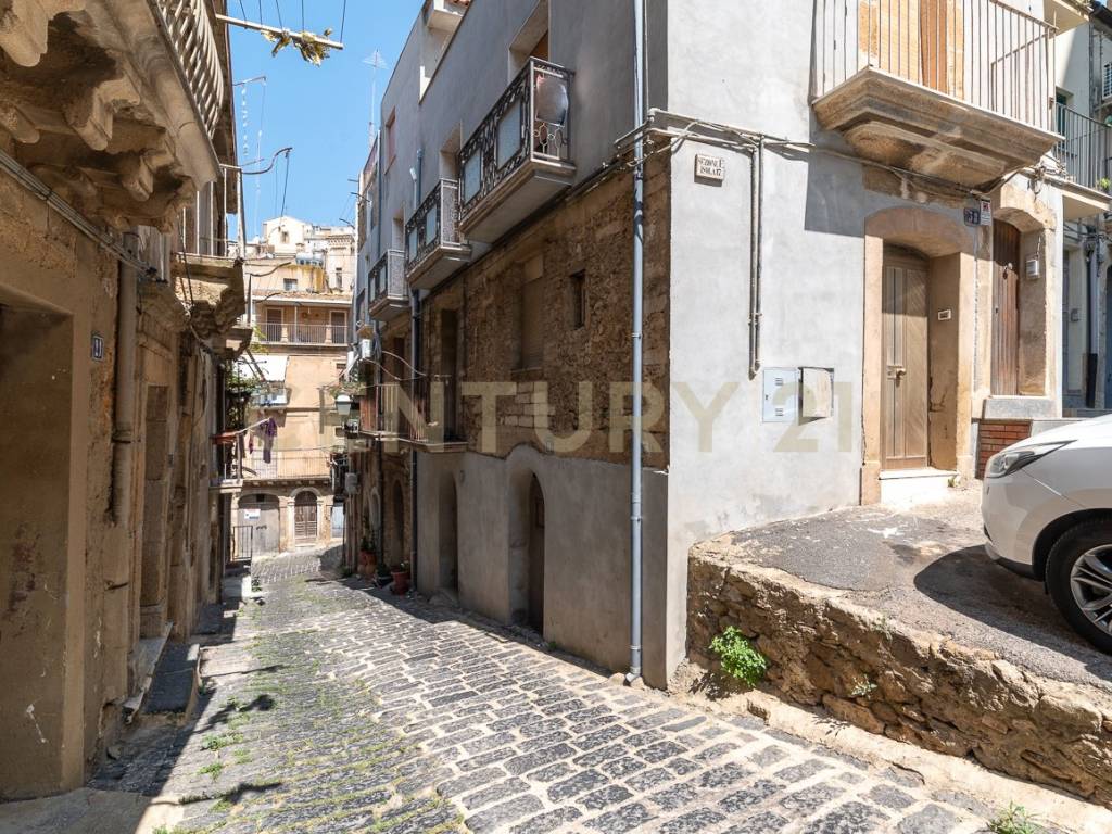 Villa a Caltagirone in Via Minciardi, 38 - Foto 4