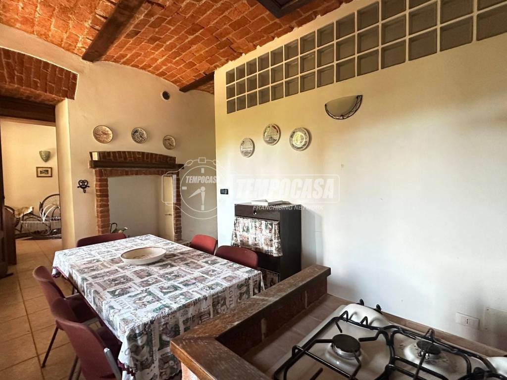Casa indipendente a Camburzano in Via Vittorio Veneto - Foto 5