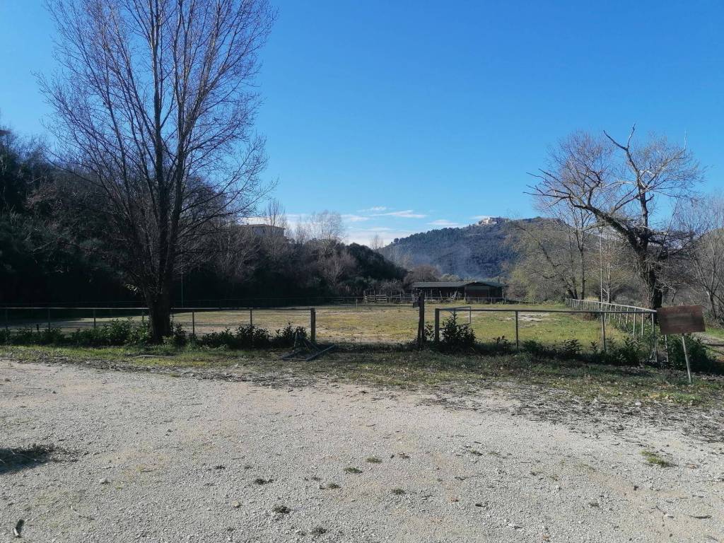 Terreno a Castelnuovo di farfa in Via San Filippo, 7 - Foto 2