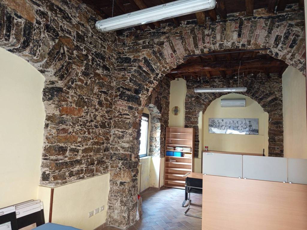 Loft / open space a La spezia in Via Genova, 102 - Foto 2