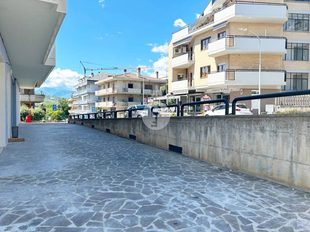 Appartamento a Teramo in Via Cona - Foto 3