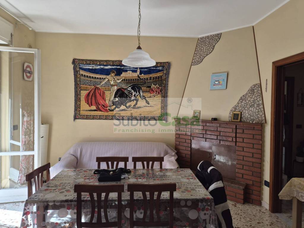 Appartamento a Chieti in Via Dei Carecini, 11 - Foto 2