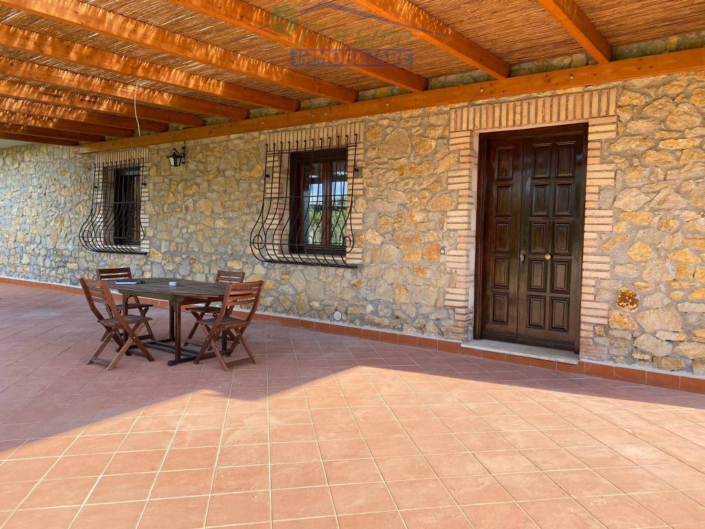 Villa a Montalto di castro in Strada del Tirreno - Foto 5