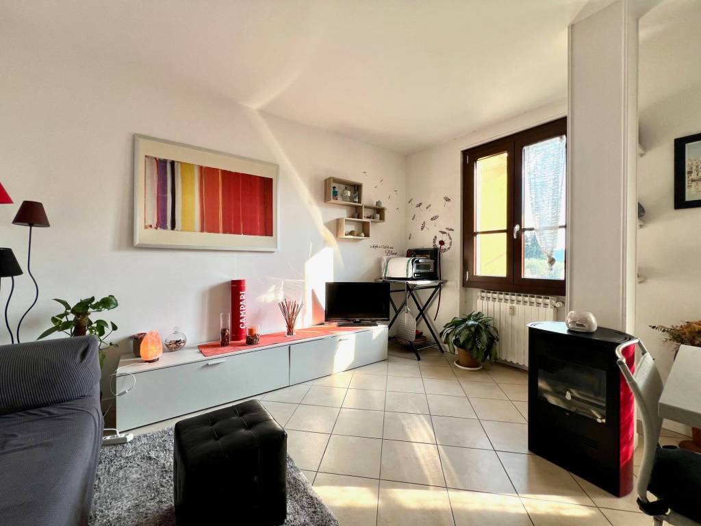 Appartamento a Salò in Via della Seriola, 24 - Foto 2