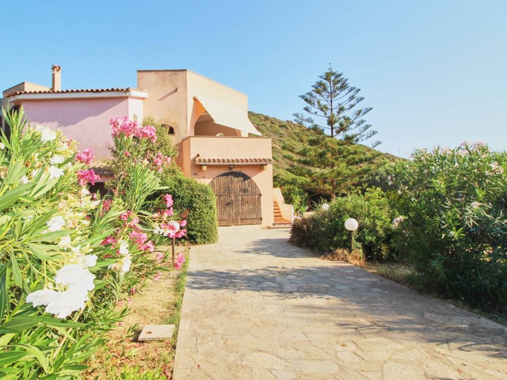Villa a Arbus in Via Verrazzano - Foto 2
