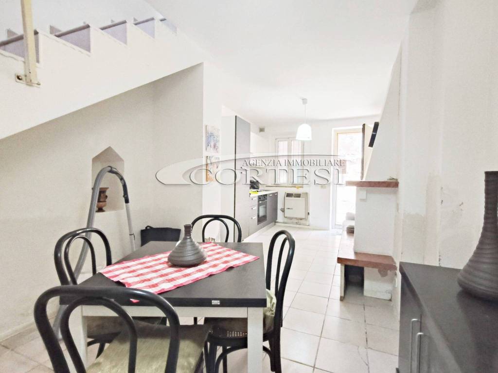 Casa indipendente a San costanzo in Via Trento, 11 - Foto 4