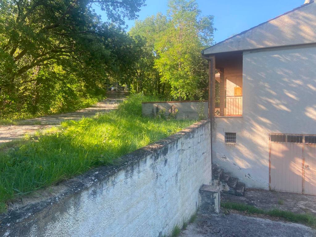 Villa a Penne in Contrada Trofigno - Foto 4