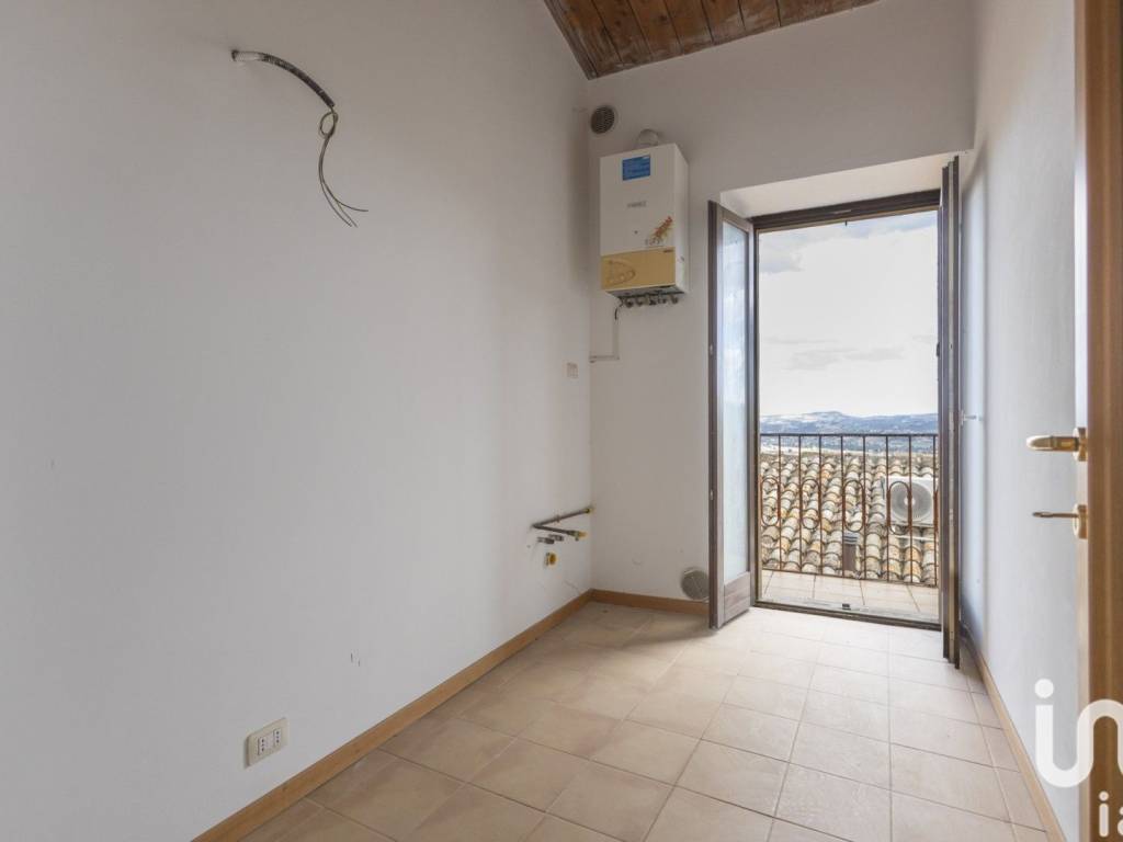 Appartamento a Montegiorgio in Via Goito, 12 - Foto 4