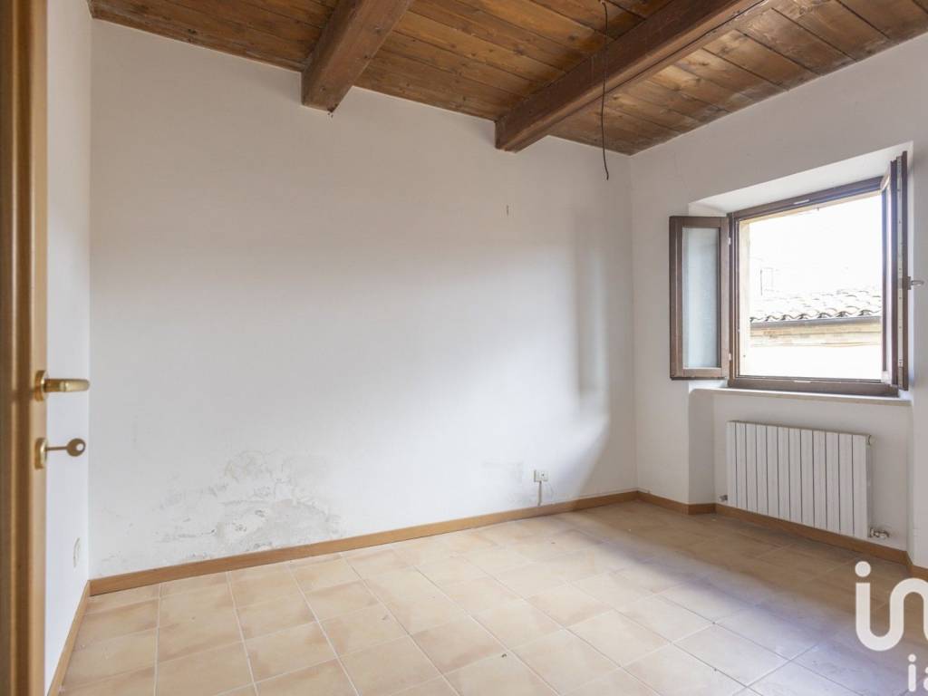 Appartamento a Montegiorgio in Via Cairoli - Foto 4