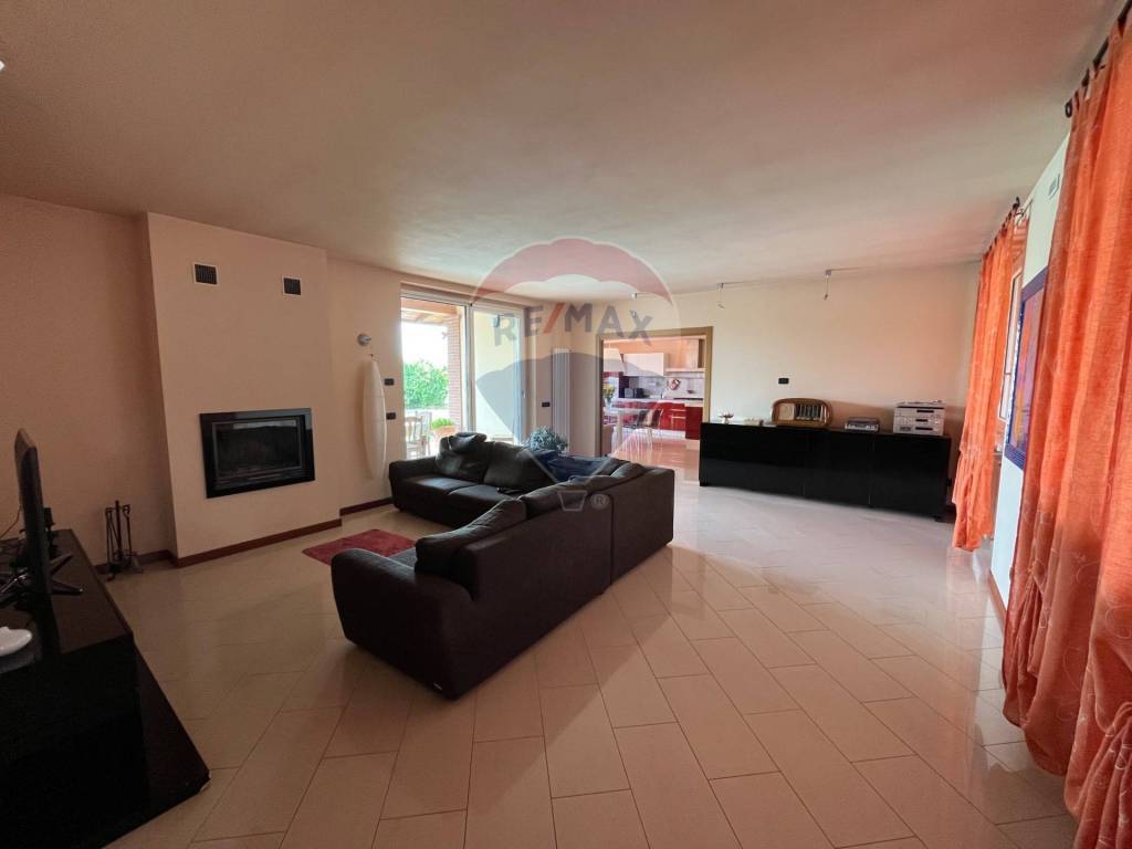 Villa a Travacò siccomario in camaret suraygues, 15 - Foto 2