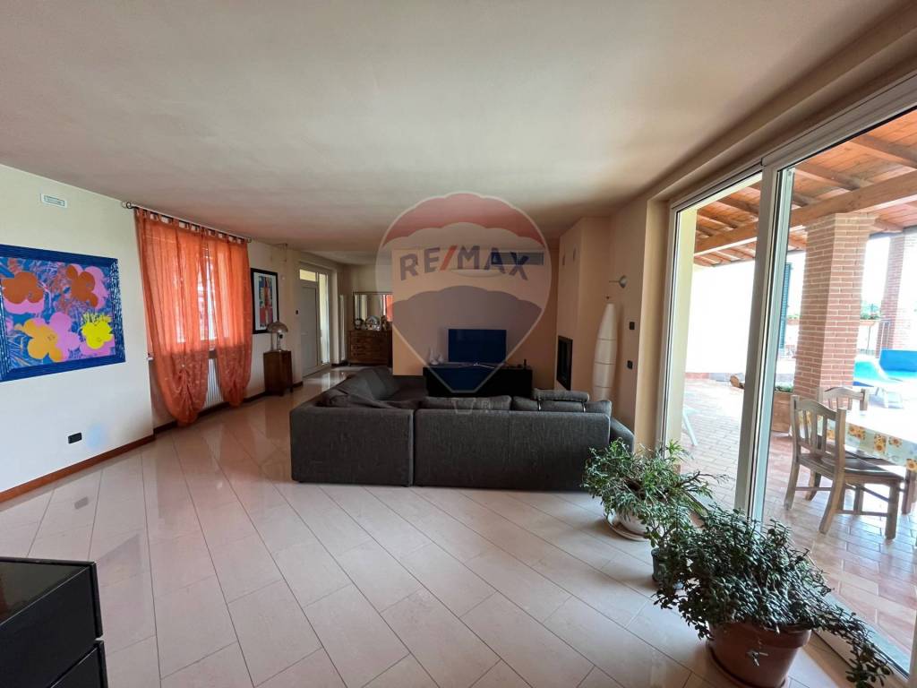 Villa a Travacò siccomario in camaret suraygues, 15 - Foto 4