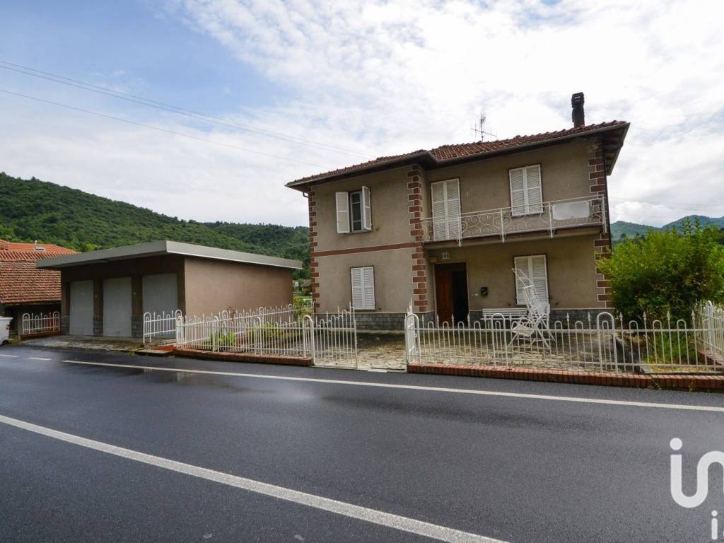 Villa a Millesimo in Località Melogno - Foto 3