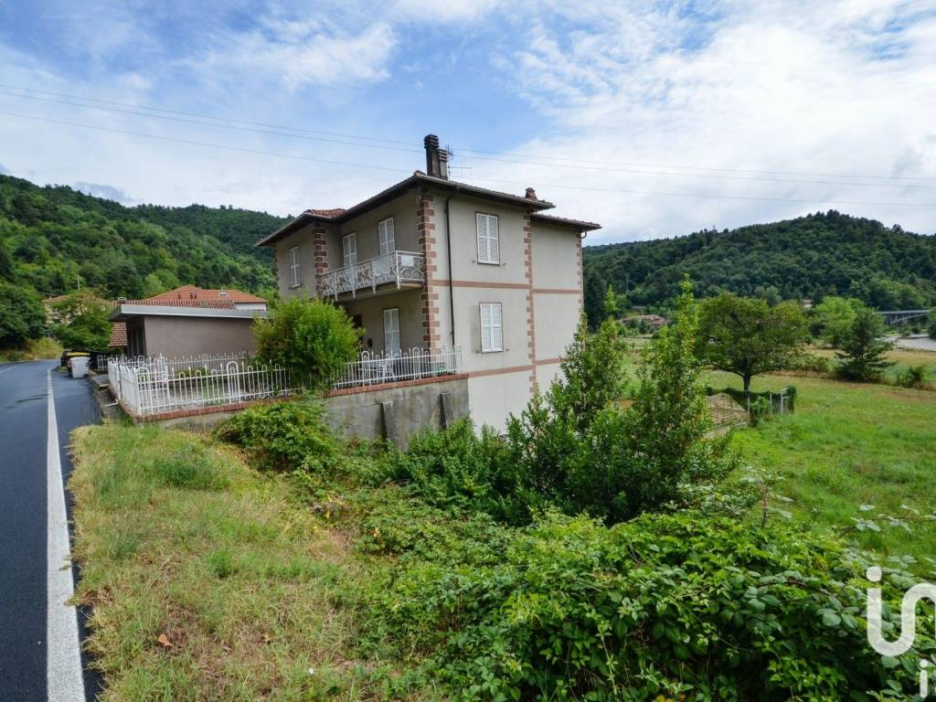 Villa a Millesimo in Località Melogno - Foto 5