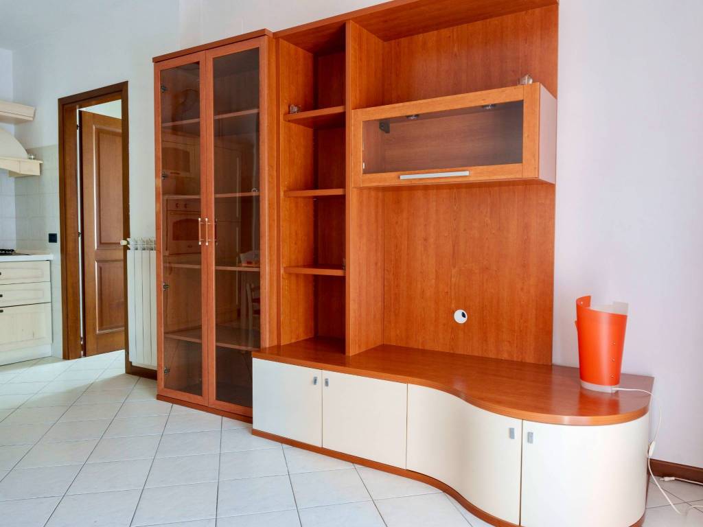 Appartamento a Verbania in Corso Lorenzo Cobianchi - Foto 4