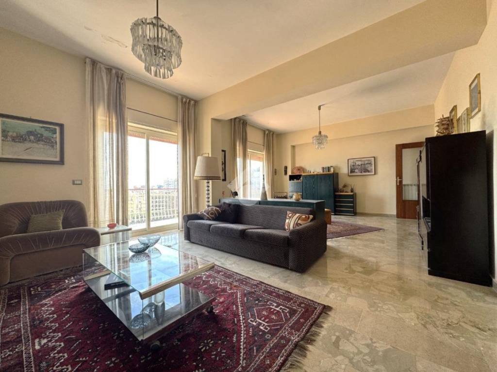 Appartamento a Messina in S.da Panoramica dello Stretto, 2100 - Foto 5