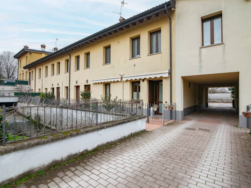 Appartamento a Lodi in Cascina Folla - Foto 2