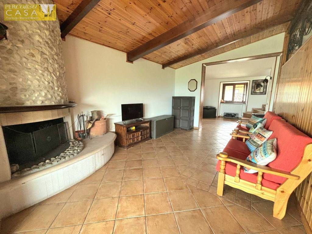 Immobile a Colledara in Ornano Piccolo - Foto 3