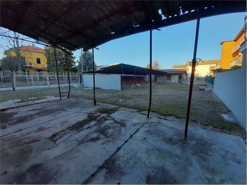 Terreno a Novara in CORSO XXIII MARZO - Foto 2