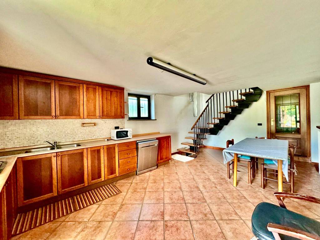 Casa indipendente a Verrone in Via Re Umberto I, 16 - Foto 3