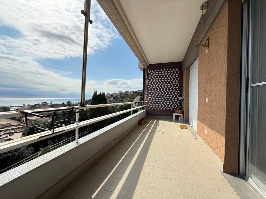 Appartamento a Albenga in Via Piave - Foto 2