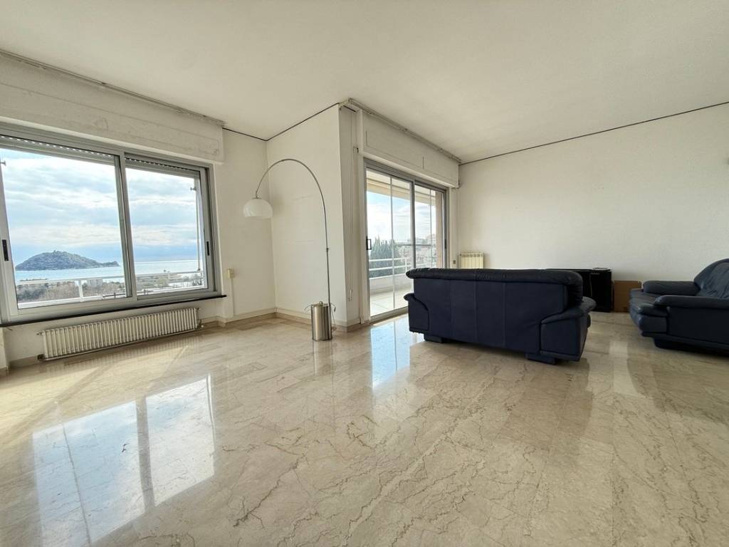 Appartamento a Albenga in Via Piave - Foto 4