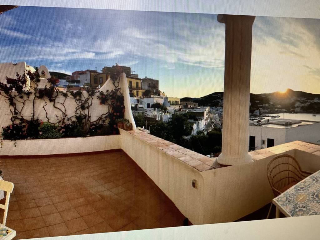 Villa a Ponza in Corso Umberto I - Foto 3