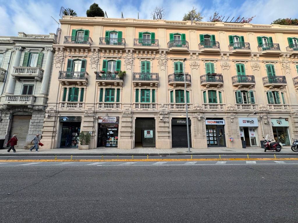 Immobile a Messina in Via Giuseppe Garibaldi, 177 - Foto 2
