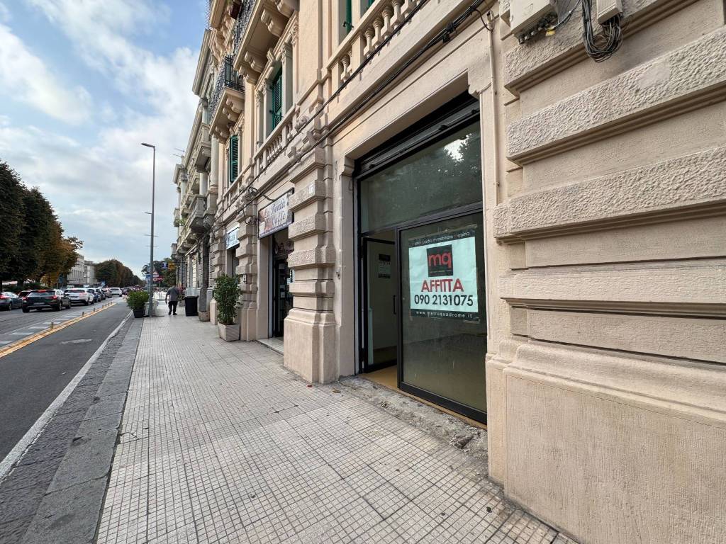 Immobile a Messina in Via Giuseppe Garibaldi, 177 - Foto 4