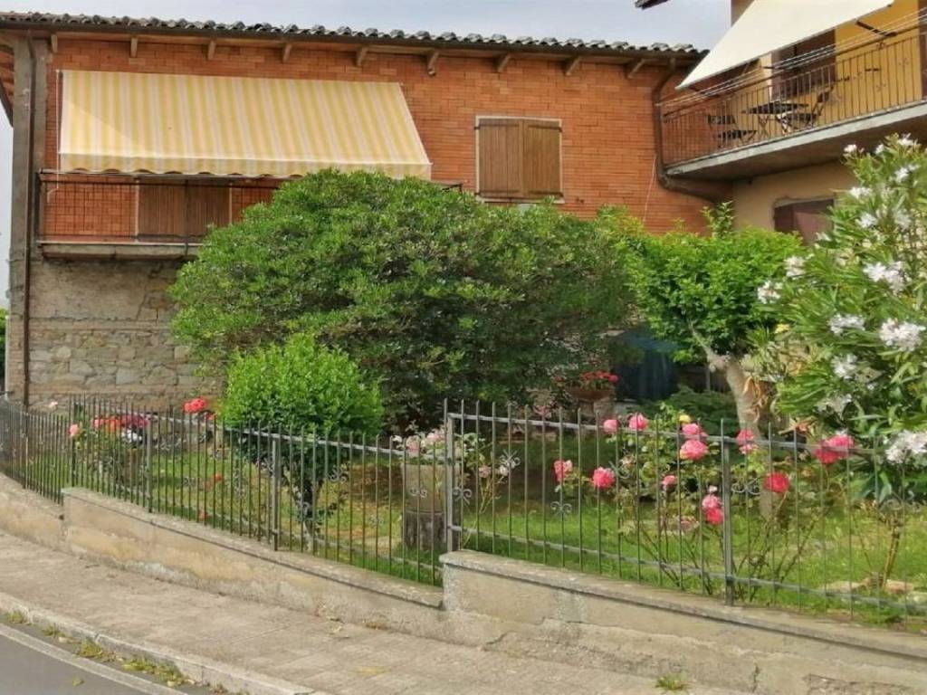 Villa a Acquapendente in Strada Provinciale 51 - Foto 4