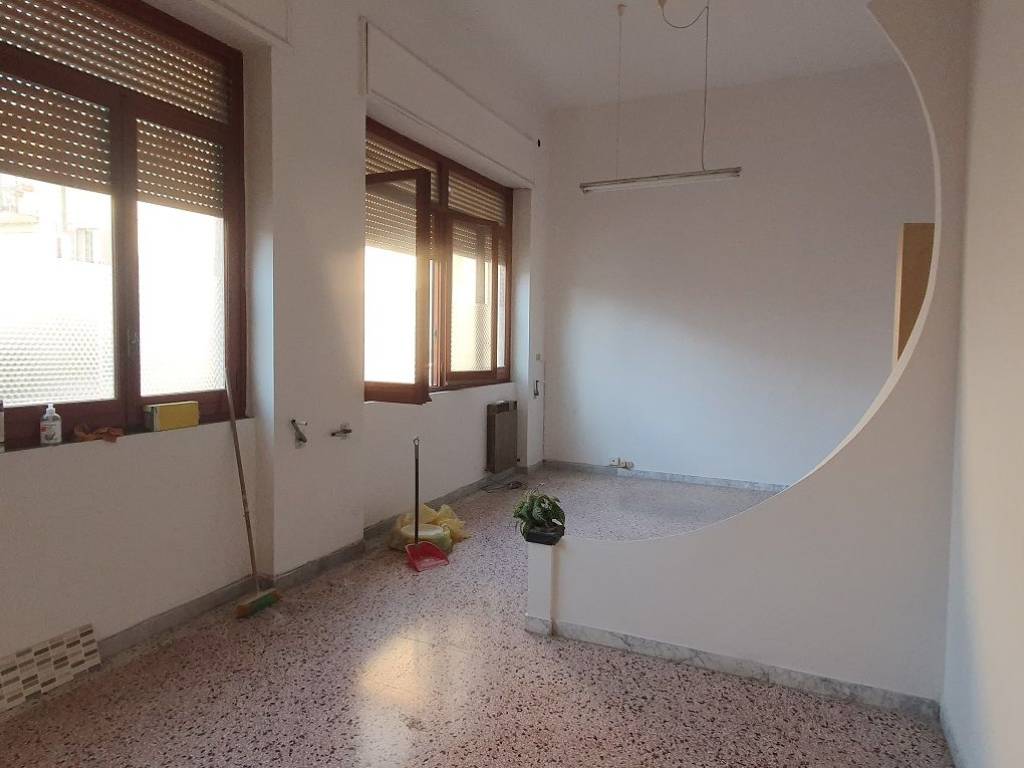 Appartamento a Parabita in Via Napoleone Bonaparte - Foto 4