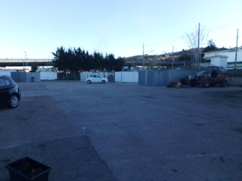 Terreno a Montesilvano in Via Verrotti 244 Montesilvano PE Italia - Foto 4