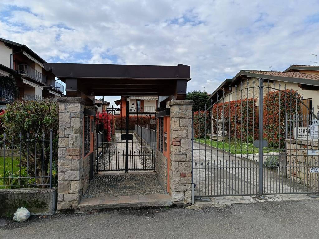 Appartamento a Castegnato in Via Matilde Serao - Foto 2