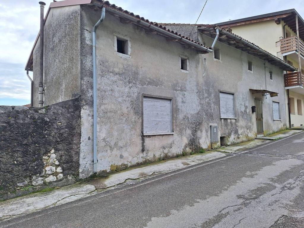 Rustico / casale a Polcenigo in Via Sottomonte - Foto 2