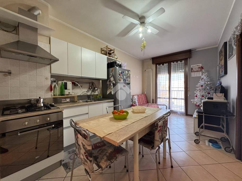 Appartamento a Rubiera in Via Tresinaro - Foto 4