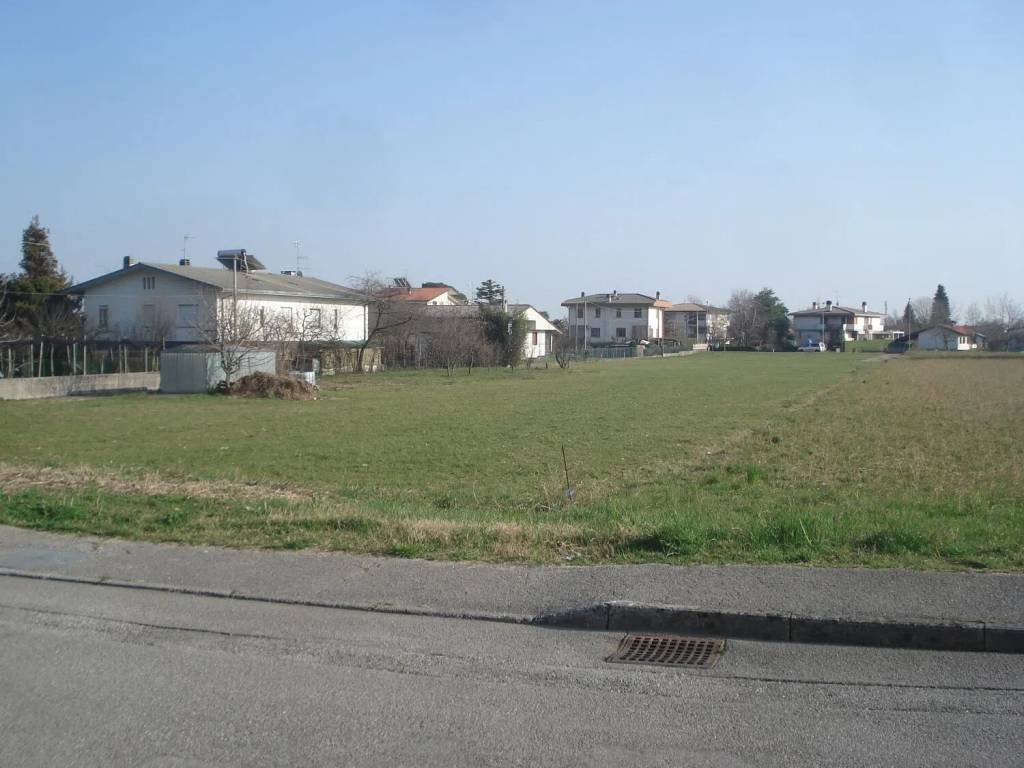 Terreno a Maniago in Via Divisione Julia - Foto 4