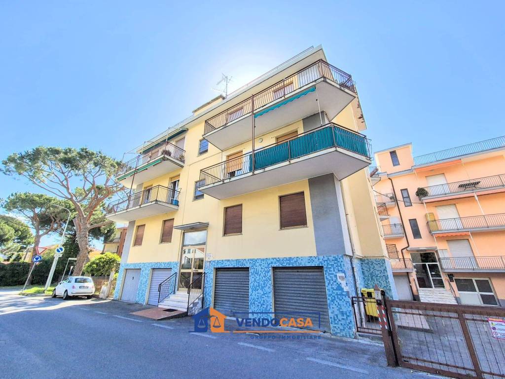 Appartamento a Loano in Via 4 Novembre - Foto 2