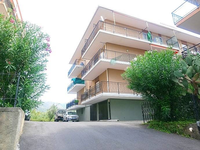 Appartamento a Ceriale in Via Magnone, 77 - Foto 2