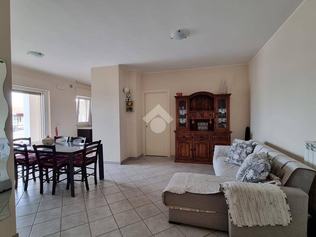 Appartamento a Morro d'oro in Via Nazionale - Foto 2